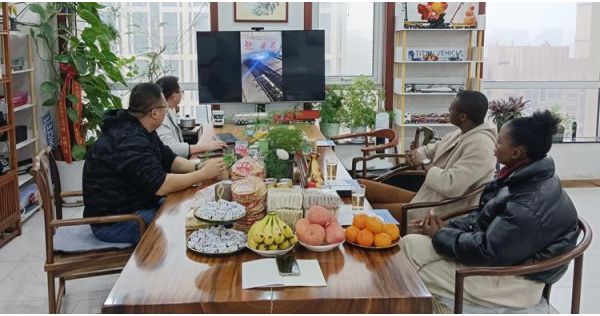 Tanzanian Customers visit TITAN to Discuss Lowbed Trailer Ordering Matters