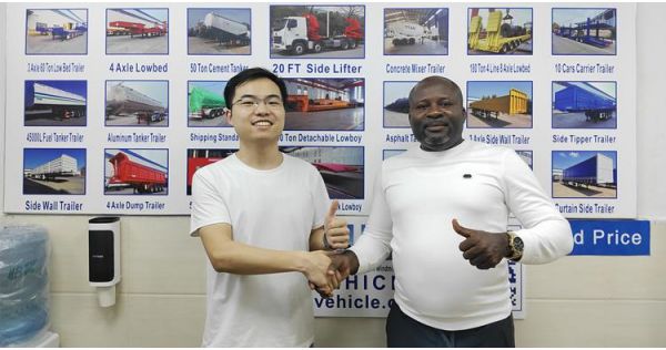Nigeria Customer Selects TITAN Removable Gooseneck Trailer