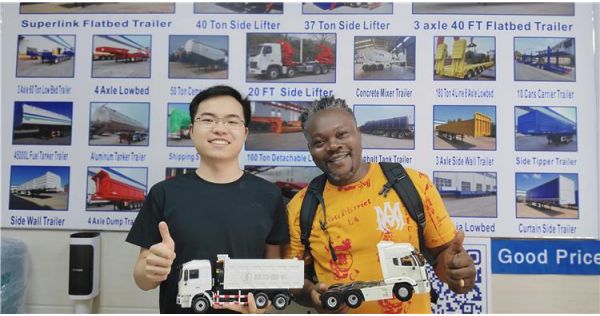 Zambian Agent Customer Visited TITAN and Ordered 20 Set Shacman F3000 Dump Trucks