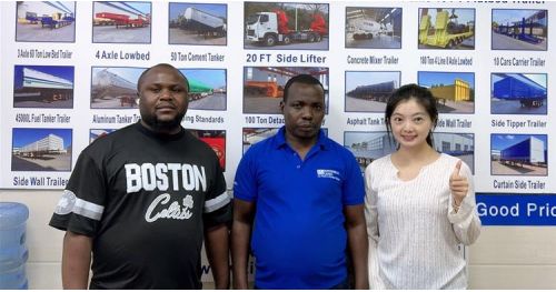 Ugandan Customers Visit Titan Vehicle to Buy Tri Axle Trailer