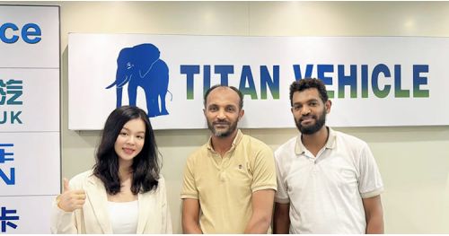 Congo Customers Came to TITAN Vehicle to Purchase Low Bed Trailer