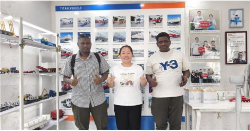 Customer from Zambia Visit TITAN to Buy Tri Axle Flatbed Trailer