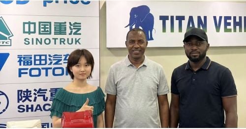 Zambian Customers Visit TITAN to Buy Low Bed Trailer