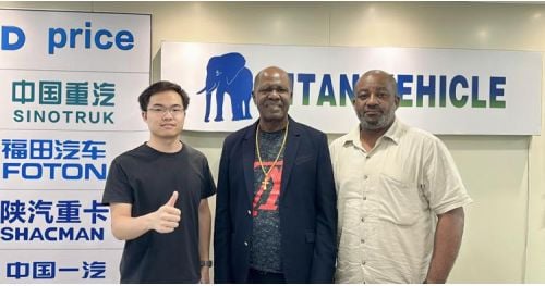 Tanzanian Customers Visit TITAN to Purchase Flatbed Trailer