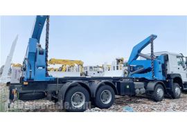 20 ft Side Lifter Truck Export Order to Oman