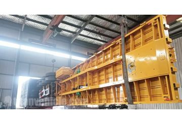 4 Axle Semi Truck Flatbed Trailer will be Sent to Mali