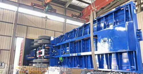 4 Axle 40 Foot Semi Flatbed Trailer will be sent to Ghana