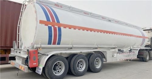 Promotion! 3 Axle 45000L Oil Tanker Trailer 2 Compartments FOB Price 13300 USD
