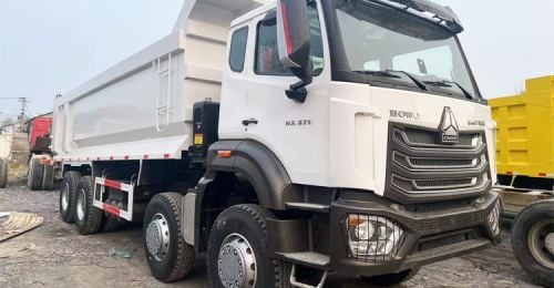 One Unit Only! Used Howo NX 8x4 Dump Truck Special Export Offer FOB Price 27400 USD