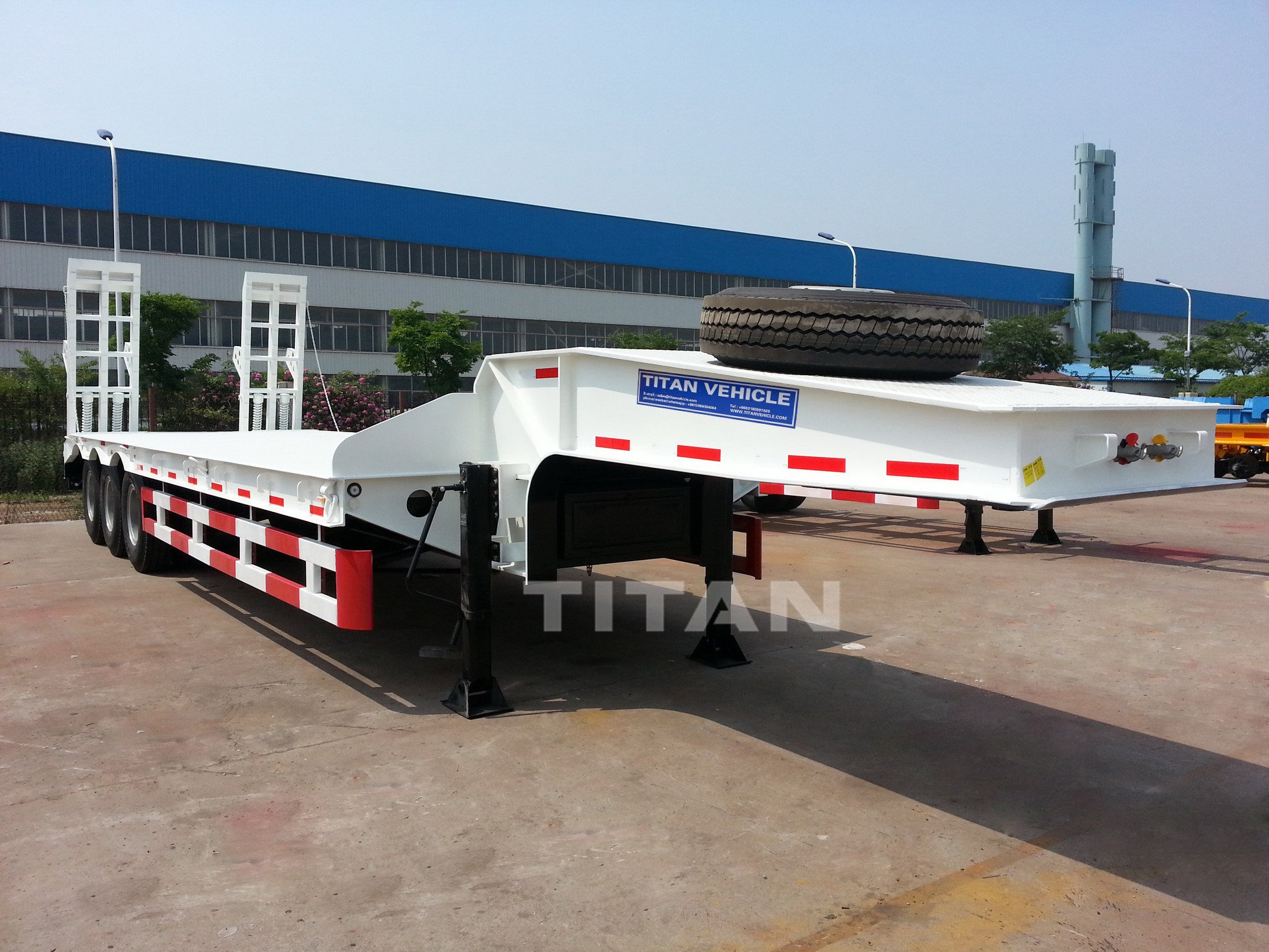  3 axle 80-ton low bed semi trailer