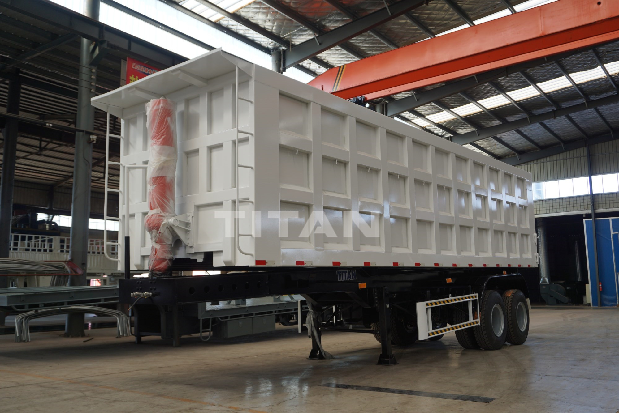  2  axle hydraulic tipper trailer