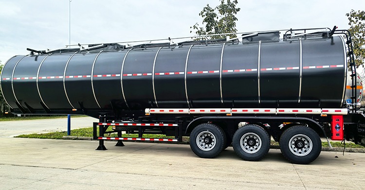 3 Axle Bitumen Tanker Trailer for Sale in Nigeria