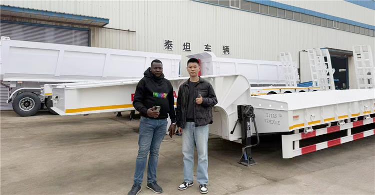 3 Axle Lowbed Trailer for Sale In Cameroon