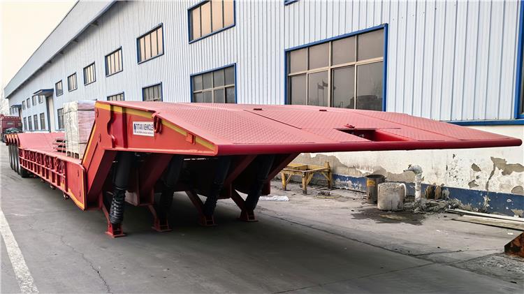 4 Axle Folding Gooseneck Trailer for Sale In Saudi Arabia