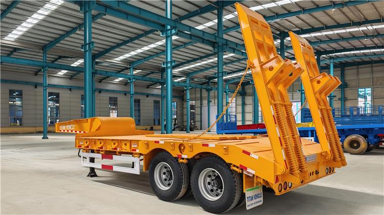 2 Axle 50 Ton Lowbed Trailer for Sale In Ghana