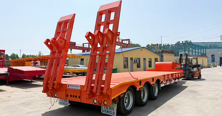 3 Axle 60 Ton Lowbed Trailer for Sale in Nigeria