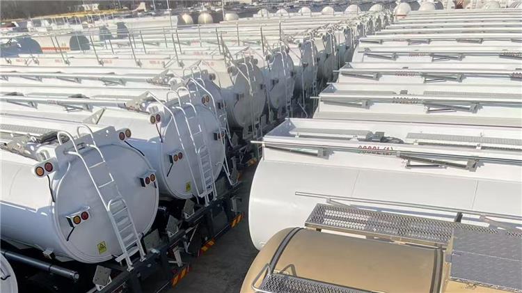 45000 Liters Fuel Tanker Trailer for Sale In Ghana