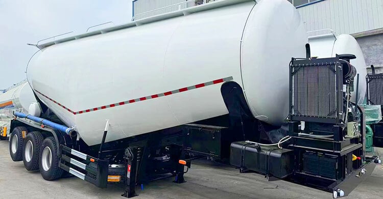 3 Axle Bulk Cement Tanker for Sale in Tanzania