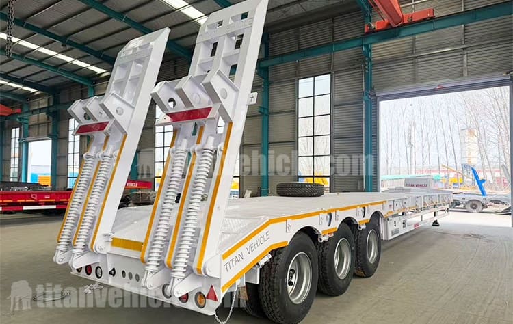 60 Ton Lowbed Trailer Truck for Sale in Senegal