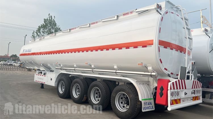 54000 Liters Oil Tanker Trailer for Sale in Dominican
