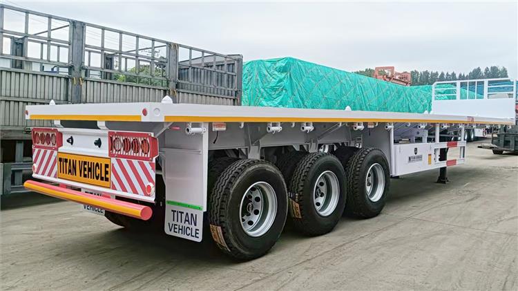 Tri Axle Flatbed Trailer for Sale In Peru