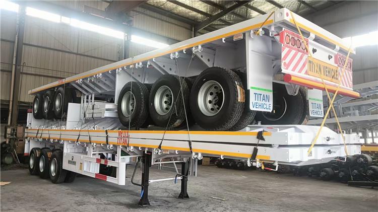 Tri Axle Flatbed Trailer for Sale In Peru