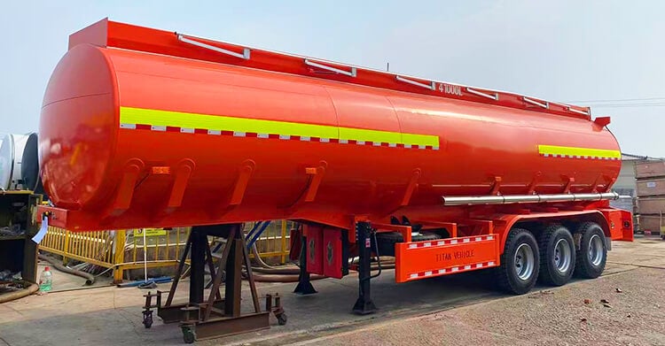 41000 Liters Fuel Tanker Trailer for Sale in Mali