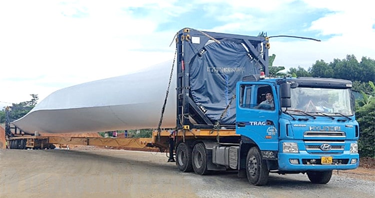 6 Axle Extendable Blade Trailer for Sale in Vietnam