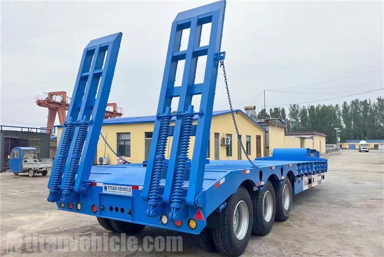 Tri Axle 60 Ton Low Loader Trailer for Sale In East Timor