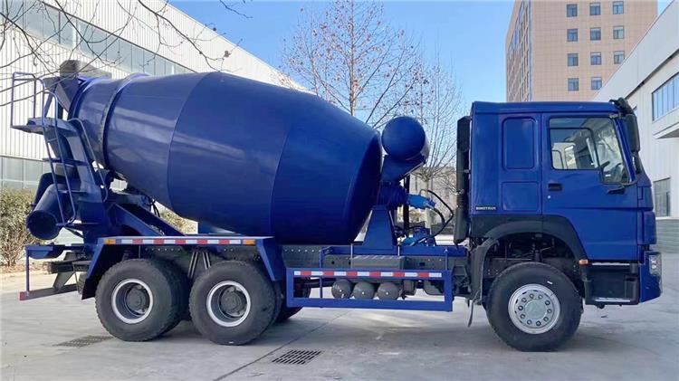 Howo 371 Concrete Mixer Truck for Sale in Nigeria