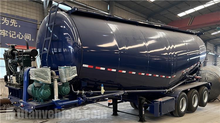 Tri Axle 40CBM Dry Bulk Trailer for Sale In Rwanda