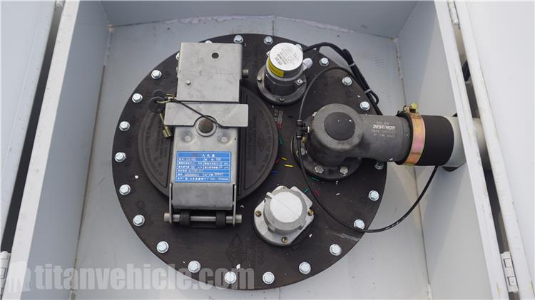 42000 Liters Oil Tanker Trailer for Sale In Paraguay