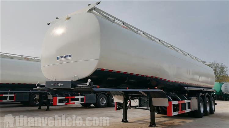 42000 Liters Oil Tanker Trailer for Sale in Togo