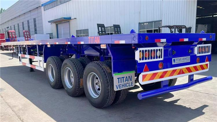 40 ft Triple Axle Flatbed Trailer for Sale in Jamaica