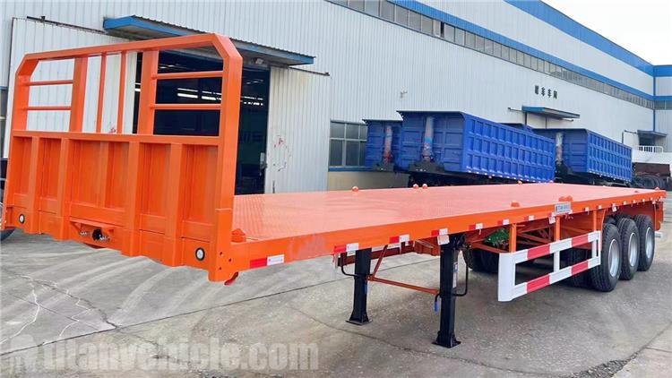 Tri Axle Flatbed Trailer with Front Wall for Sale In El Salvador