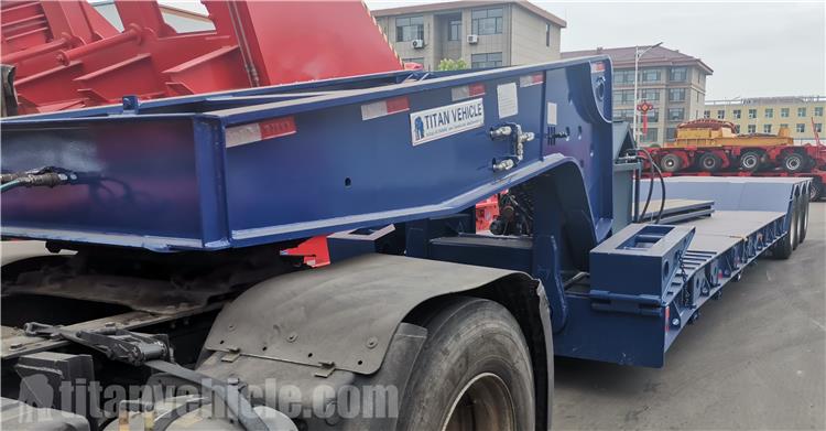 3 Axle 80 Ton Detachable Gooseneck Trailer for Sale In Mauritius