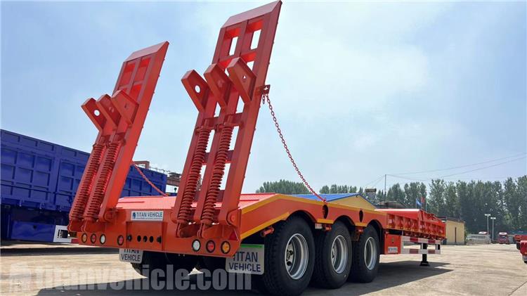 Tri Axle 60 Ton Low Loader Truck for Sale In Tanzania