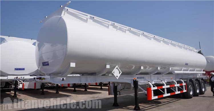 Tri Axle 45000 Liters Oil Tanker Trailer for Sale In Botswana