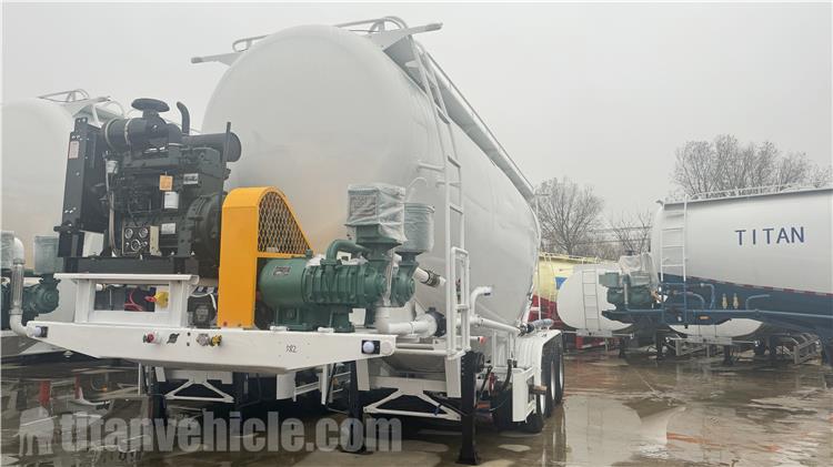 50 T Bulk Powder Tanker Trailer for Sale In Ghana