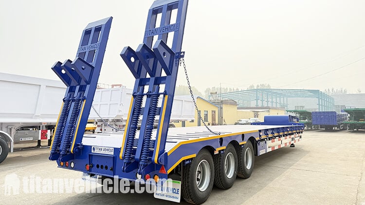 3 Axle 60 Ton Lowbed Trailer Truck for Sale in Cameroon