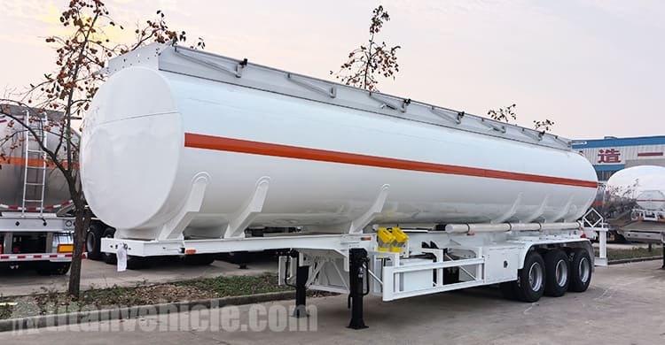 3 Axle Fuel Tanker Trailer for Sale in Zambia