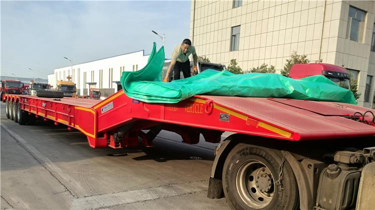 4 Axle Folding Gooseneck Lowboy Trailer for Sale In United Arab Emirates