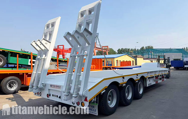 3 Axle 60 Ton Semi Lowbed Trailer for Sale in Kenya