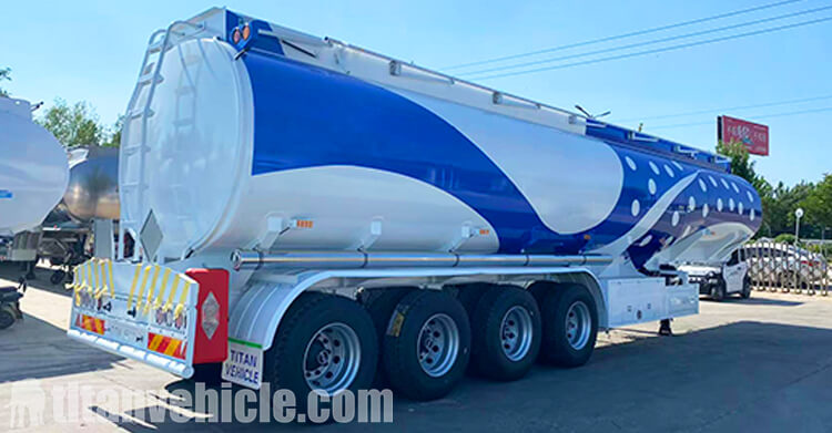 4 Axle Fuel Tanker Semi Trailer for Sale in Mali