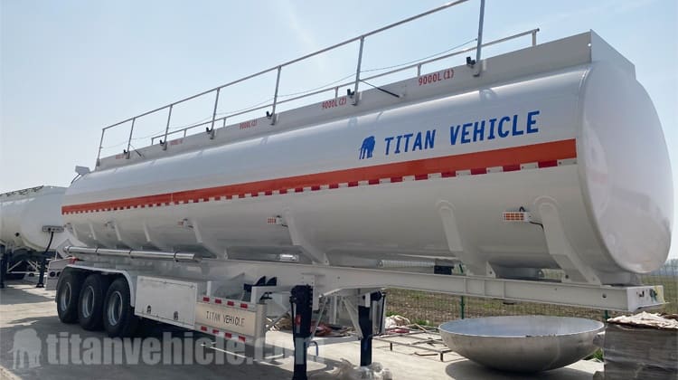 45000 Liters Fuel Tanker Semi Trailer for Sale in United Arab Emirates