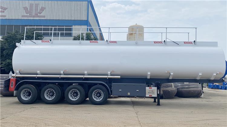 4 Axle Palm Oil Tanker Trailer for Sale In Ghana