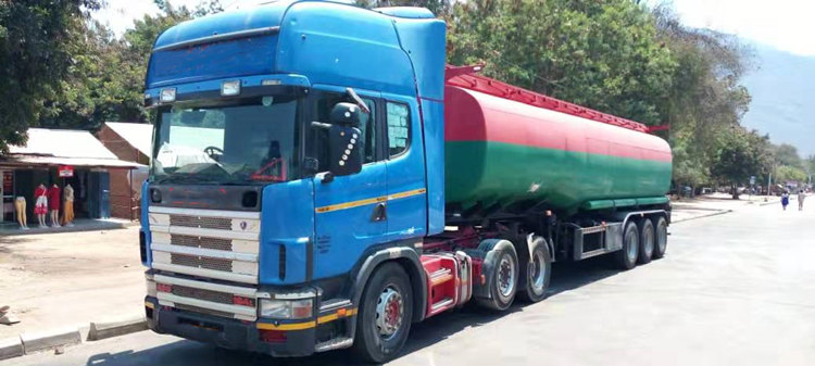 Fuel Tanker Trailer