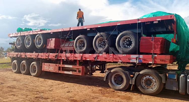 flatbed semi trailer