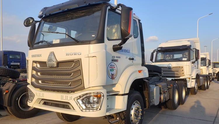 SINOTRUK HOWO NX 6X4 Tractor Truck LHD For sale in C&ocirc;te d'Ivoire