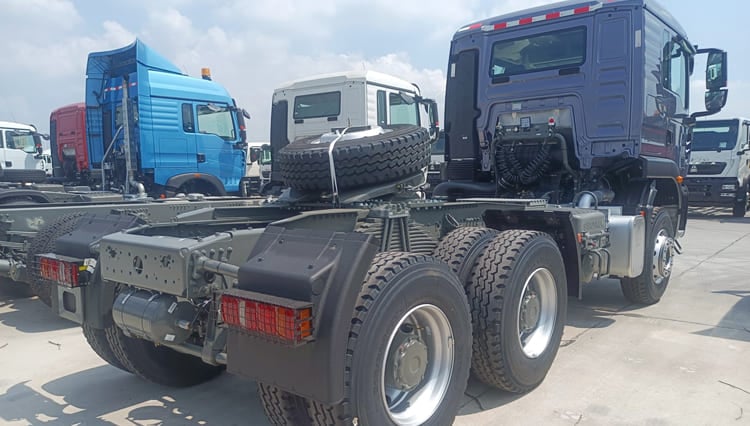SINOTRUK HOWO TX 6X4 430HP Tractor Truck for Sale in Senegal